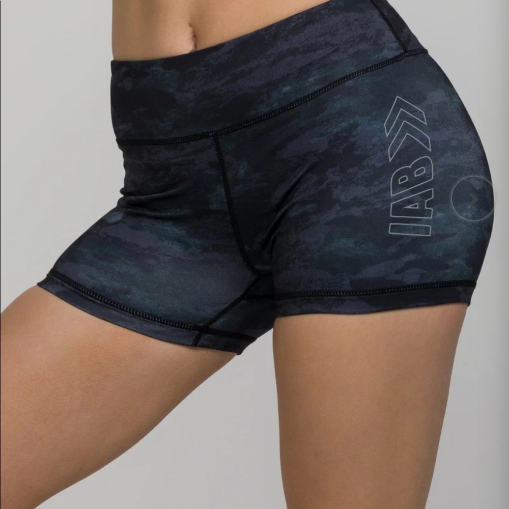 IAB MFG 3-inch no-ride shorts